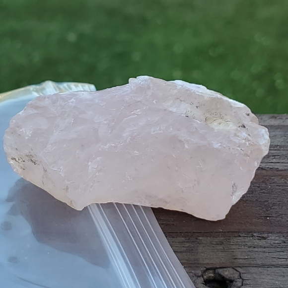 #6 lot Raw Rose Quartz Crystal - Picture 2 of 5